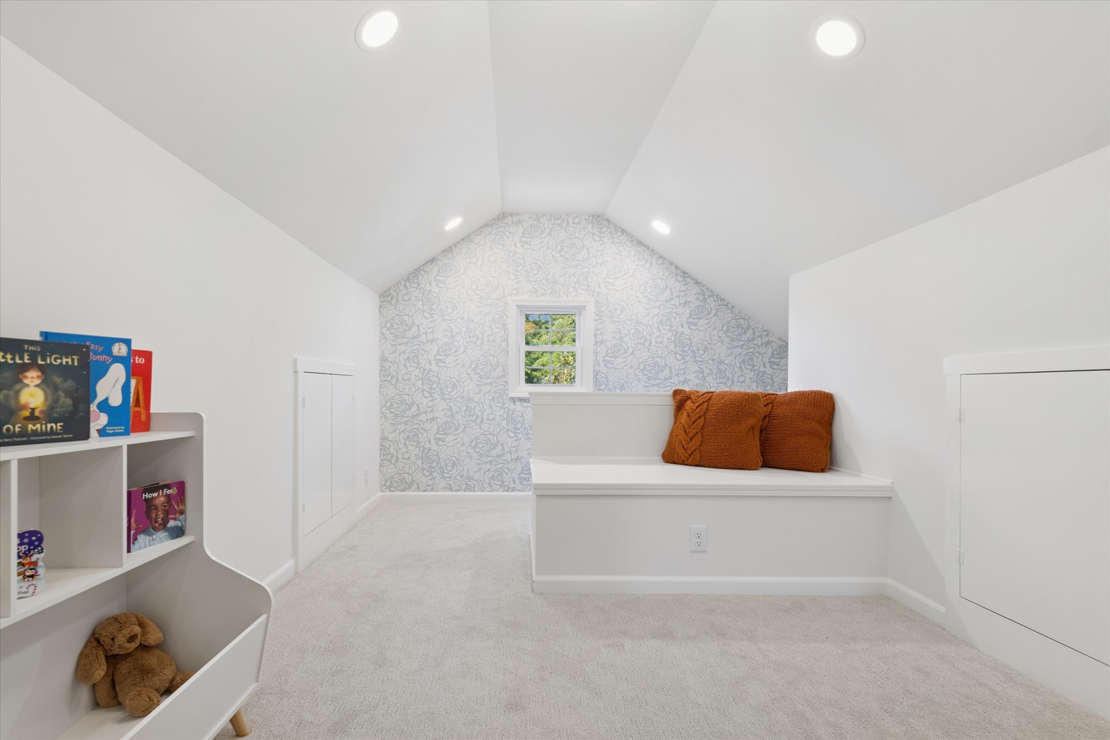 418 W Franklin Street, Wheaton, IL 60187
