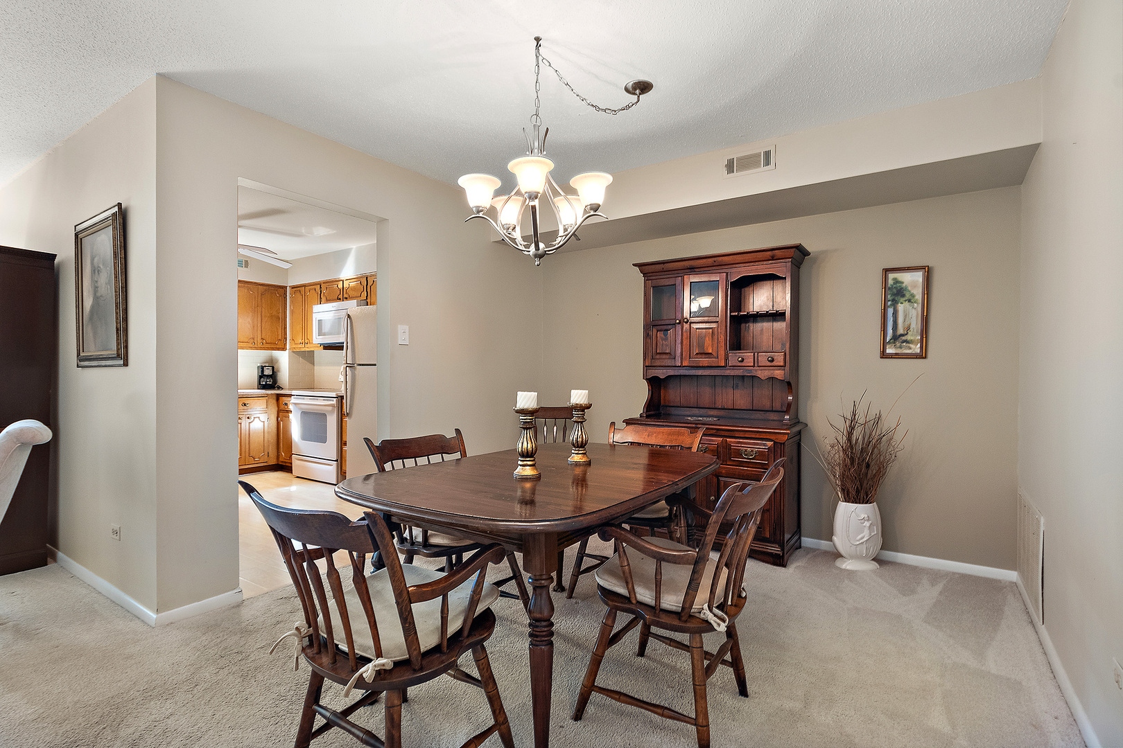 7737 W Golf Drive #201, Palos Heights, IL 60463