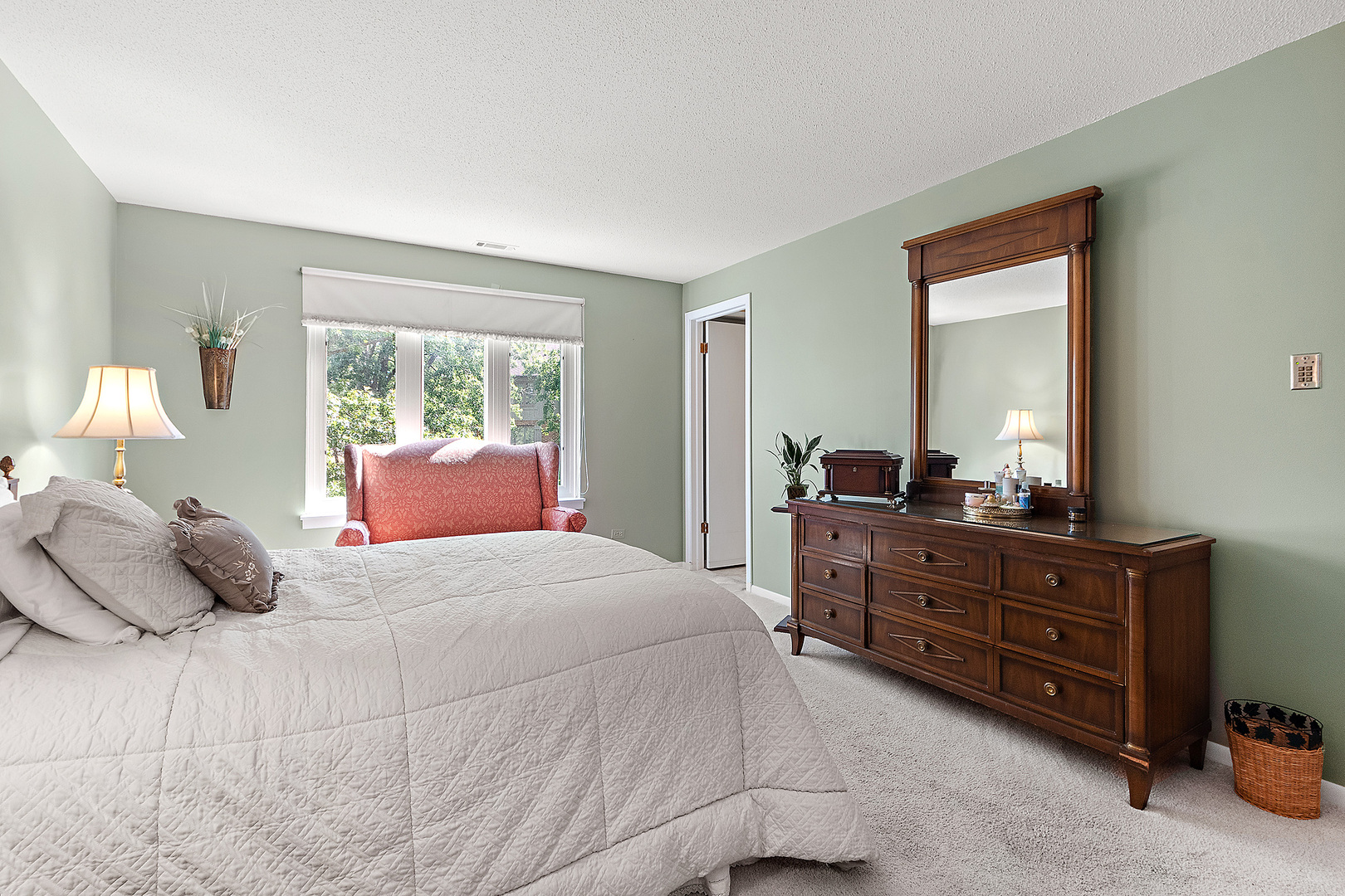 7737 W Golf Drive #201, Palos Heights, IL 60463