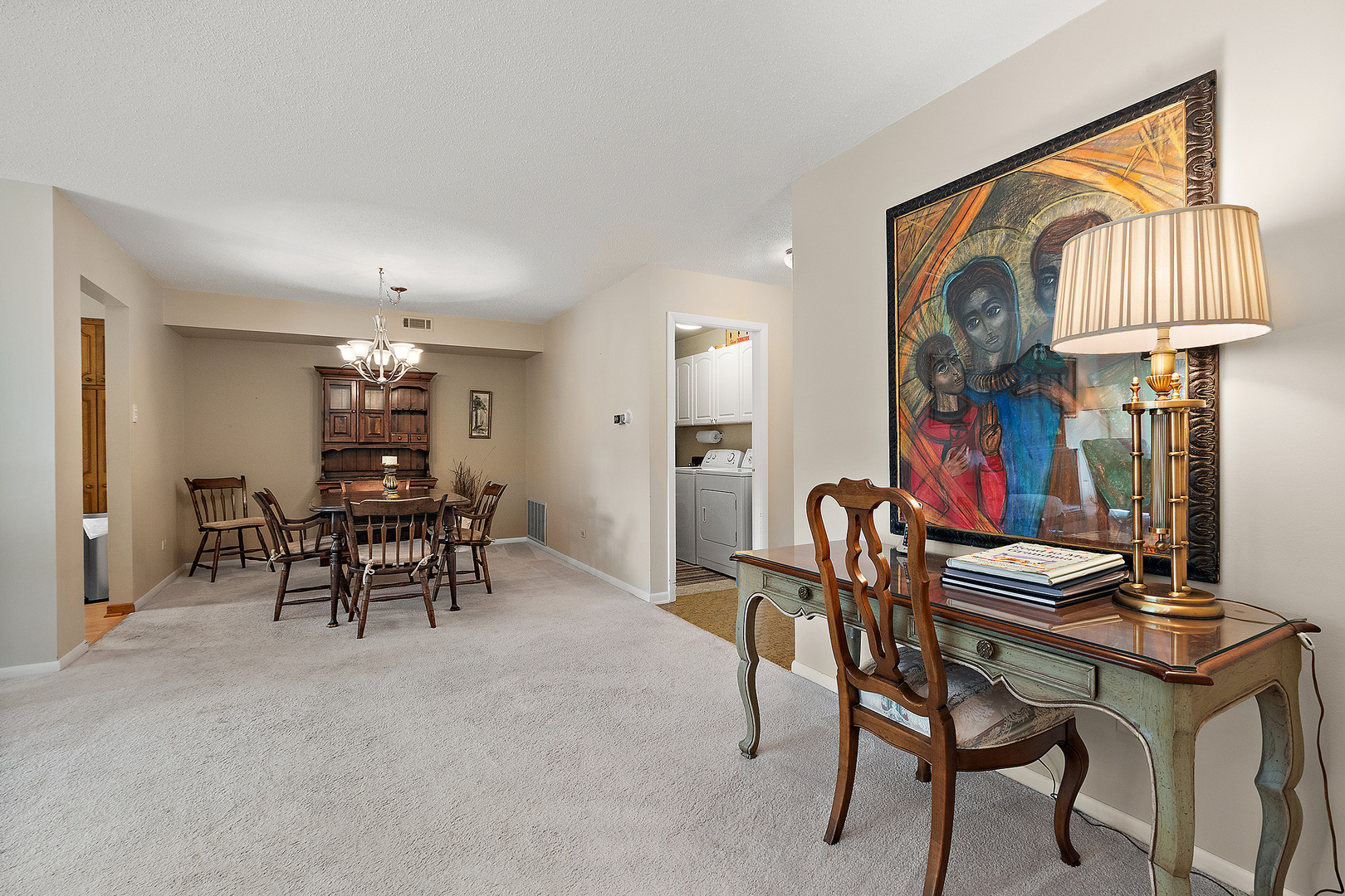 7737 W Golf Drive #201, Palos Heights, IL 60463