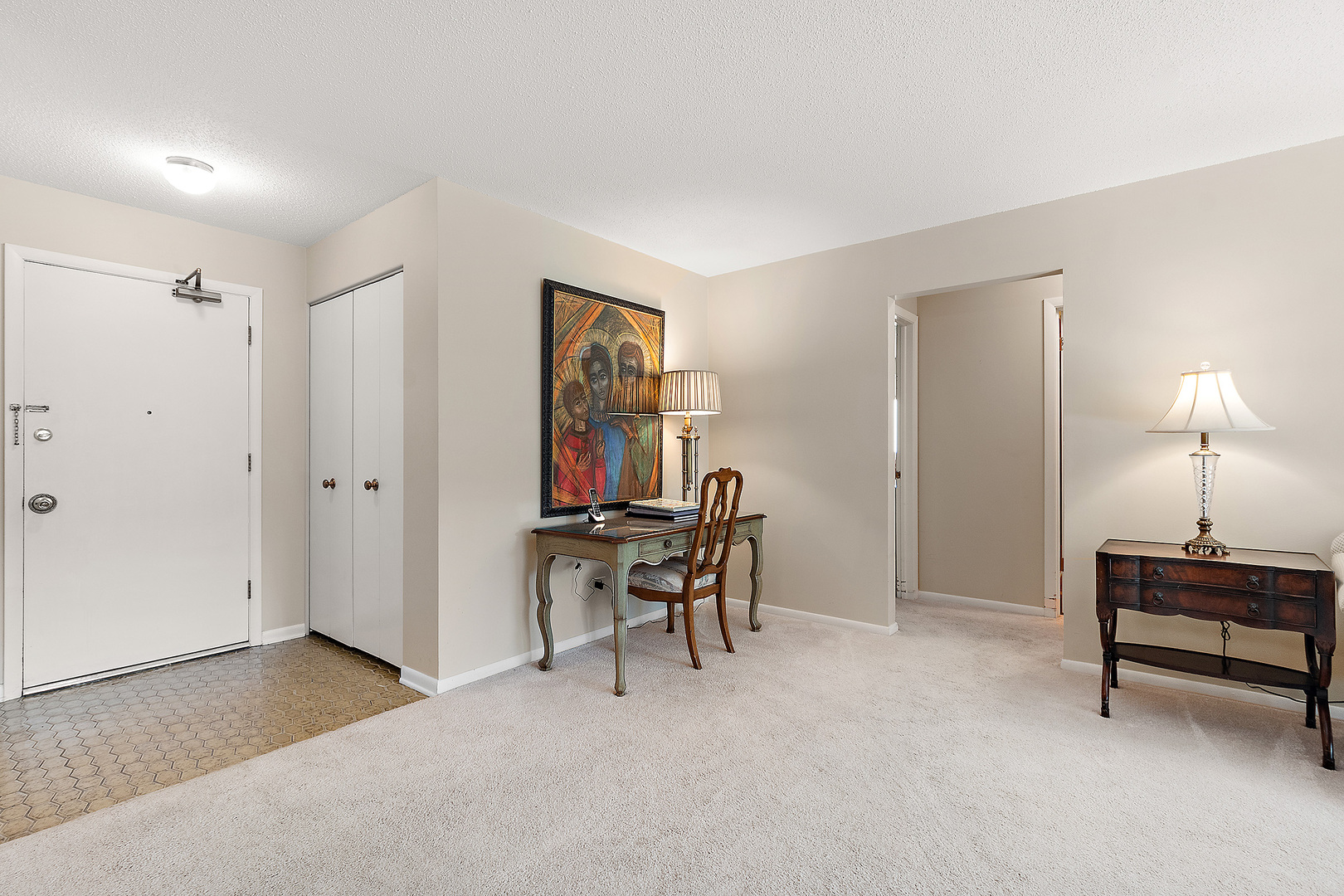7737 W Golf Drive #201, Palos Heights, IL 60463