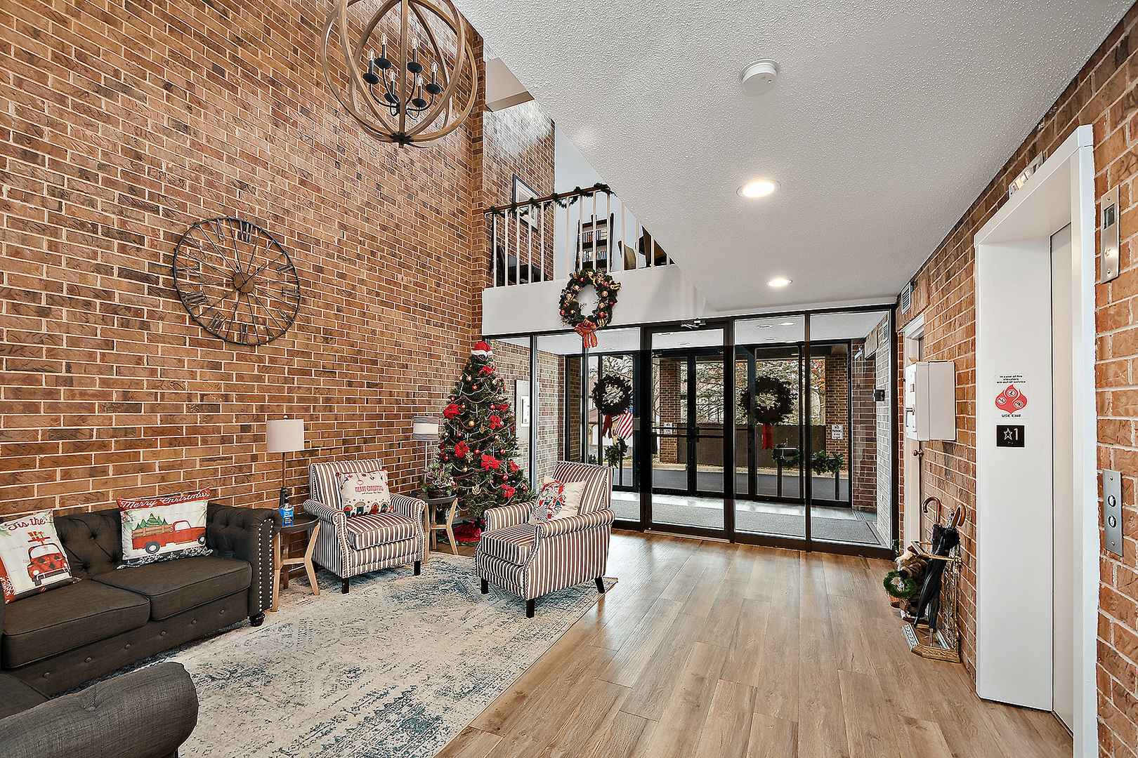 7737 W Golf Drive #201, Palos Heights, IL 60463