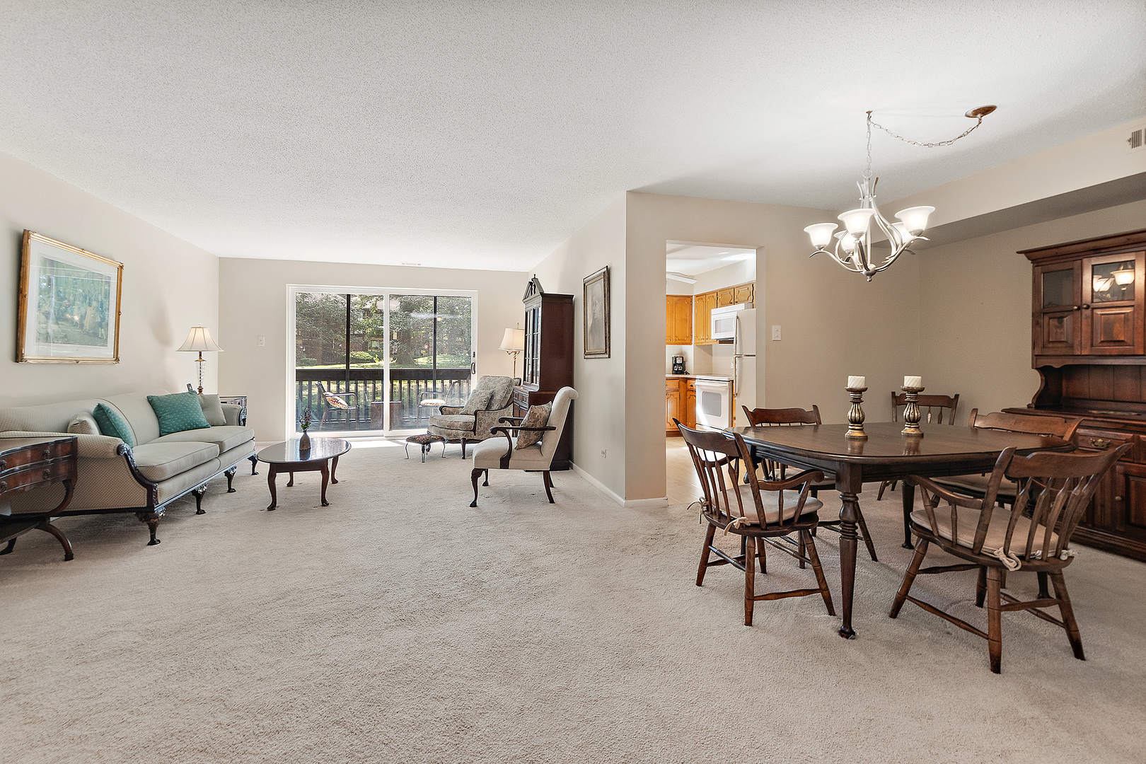 7737 W Golf Drive #201, Palos Heights, IL 60463