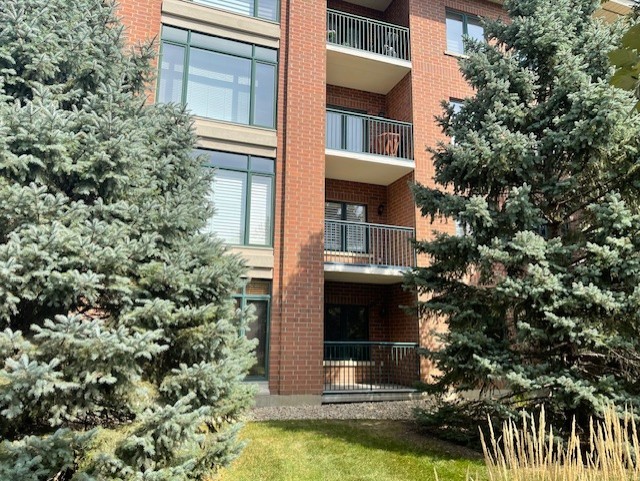 875 E. 22nd Street #220, Lombard, IL 60148