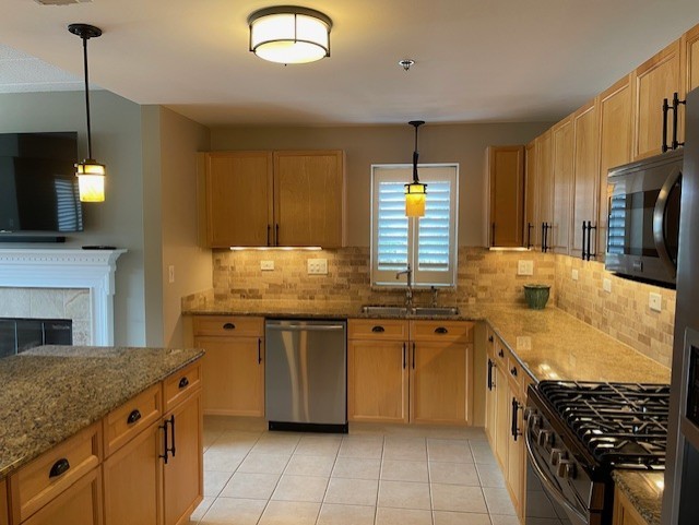 875 E. 22nd Street #220, Lombard, IL 60148