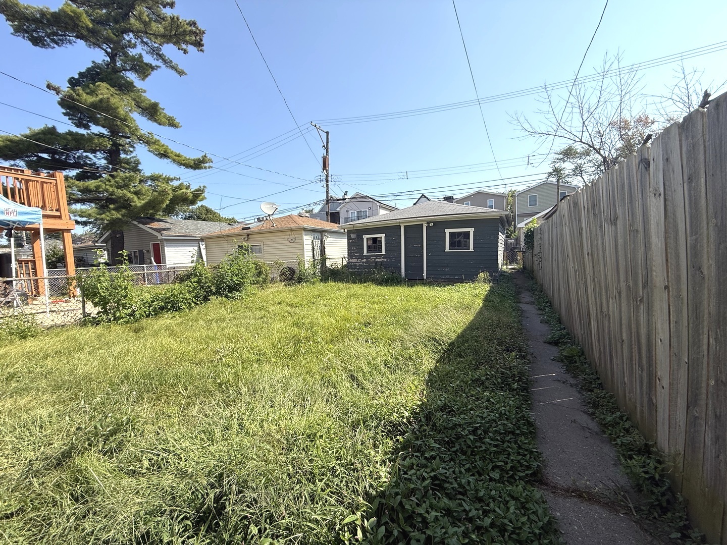 3809 N Whipple Street, Chicago, IL 60618