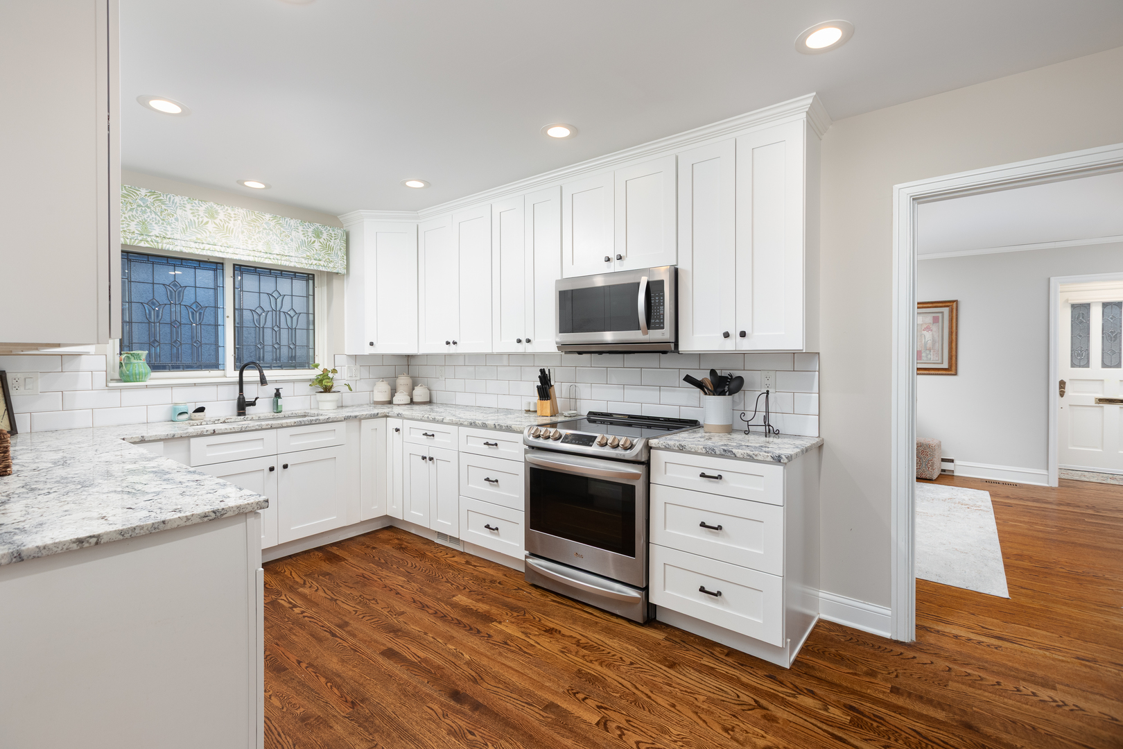 4741 Montgomery Avenue, Downers Grove, IL 60515
