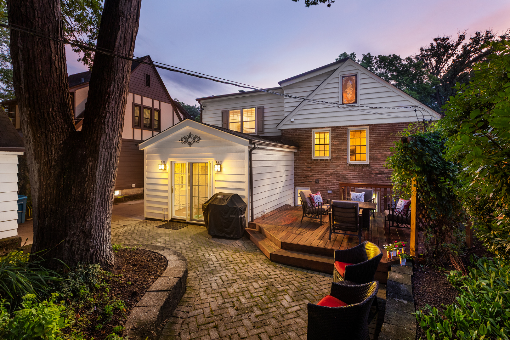 4741 Montgomery Avenue, Downers Grove, IL 60515