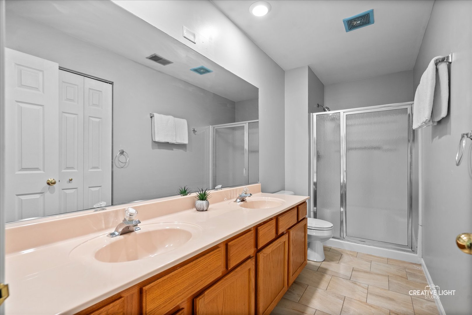 1001 Radclyffe Court #C, Elgin, IL 60120