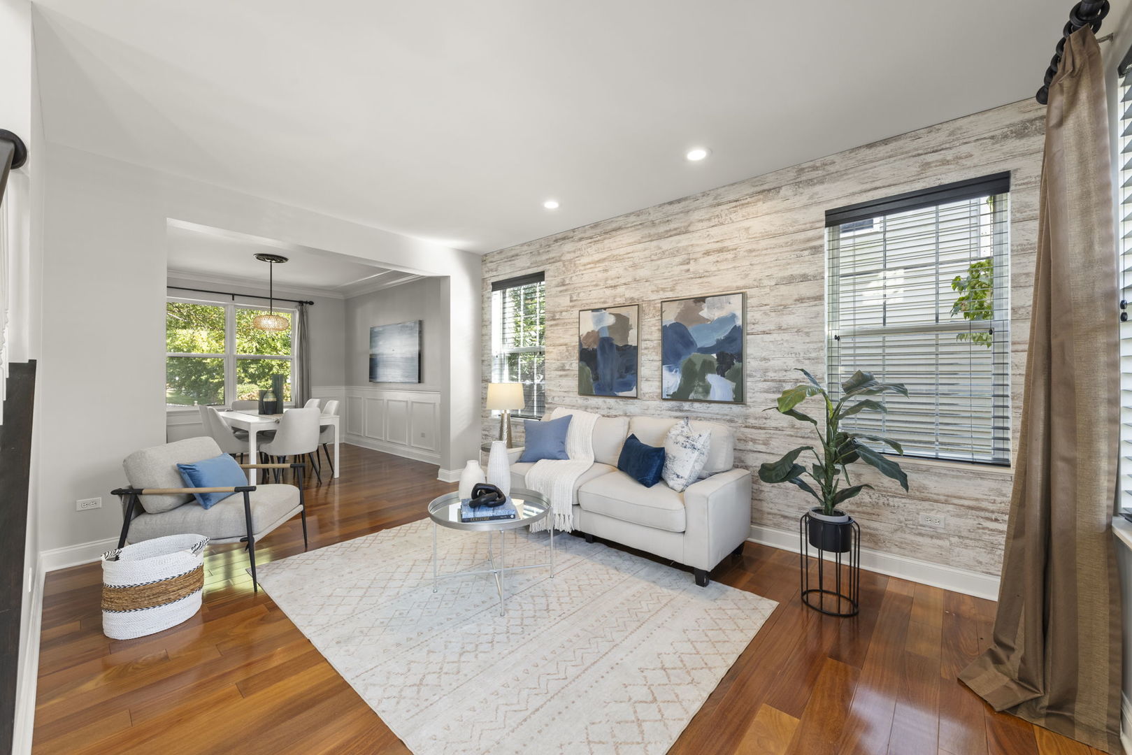 812 Metropolitan Avenue, Bolingbrook, IL 60490