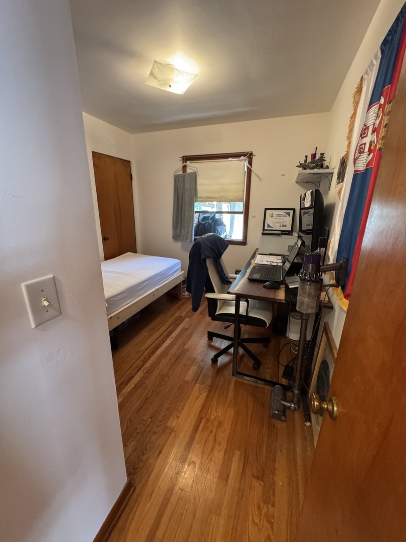 920 Douglas Avenue, Naperville, IL 60540