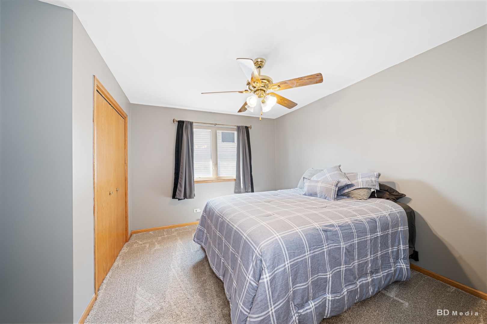 2018 Olde Mill Road, Plainfield, IL 60586