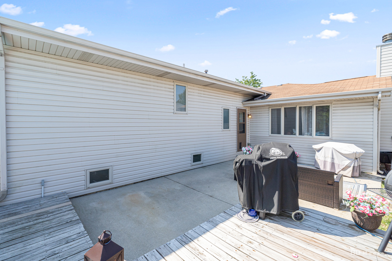 2018 Olde Mill Road, Plainfield, IL 60586
