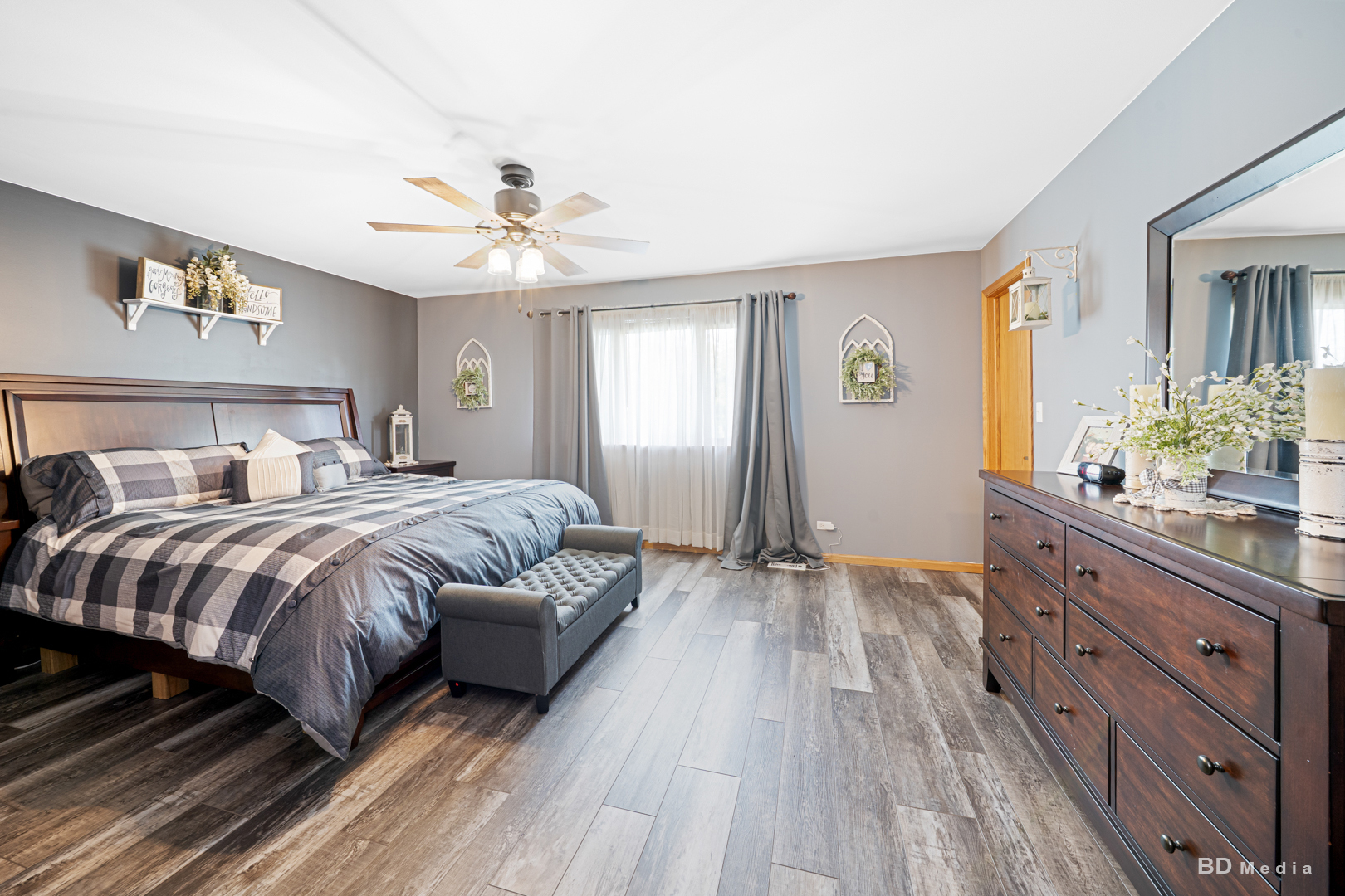 2018 Olde Mill Road, Plainfield, IL 60586