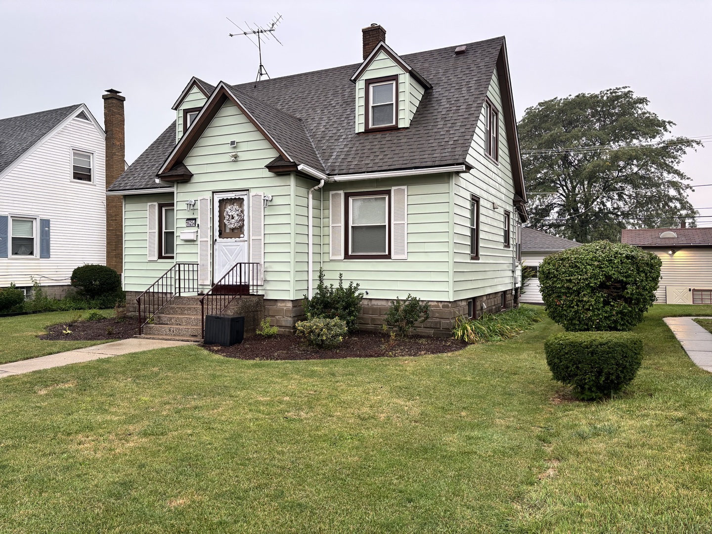 16254 Prairie Avenue, South Holland, IL 60473