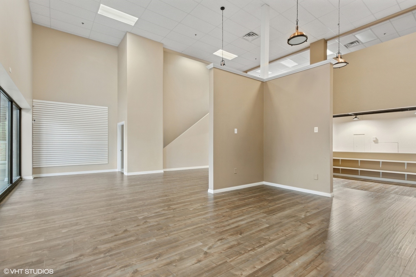 550 W Boughton Road, Bolingbrook, IL 60440