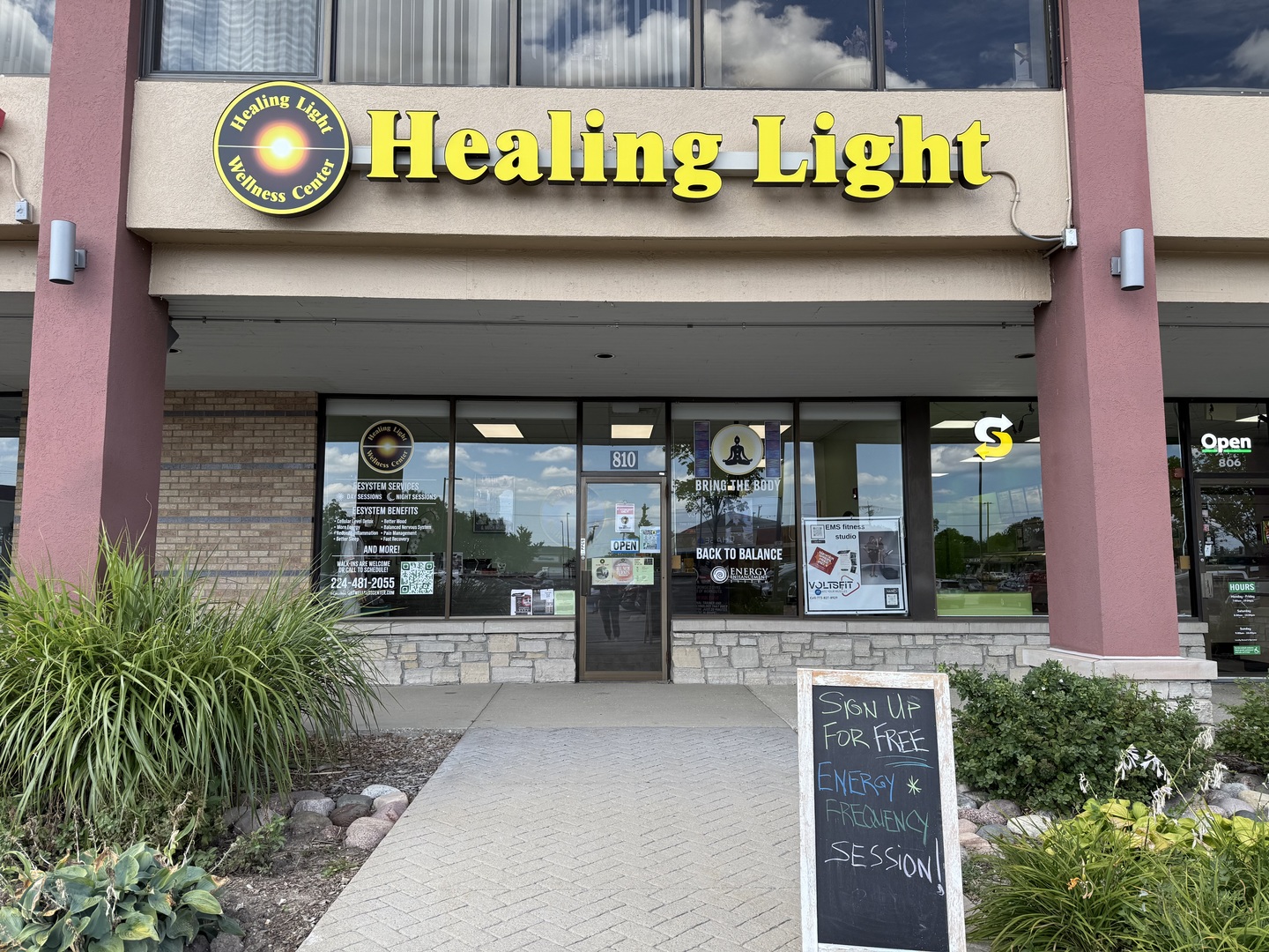 700 S Buffalo Grove Road #810, Buffalo Grove, IL 60089