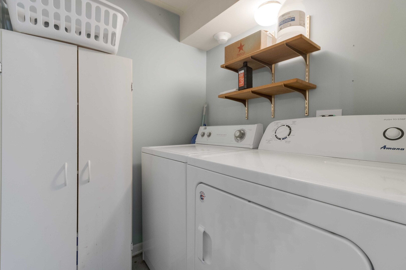 67 W 64th Street #101, Westmont, IL 60559
