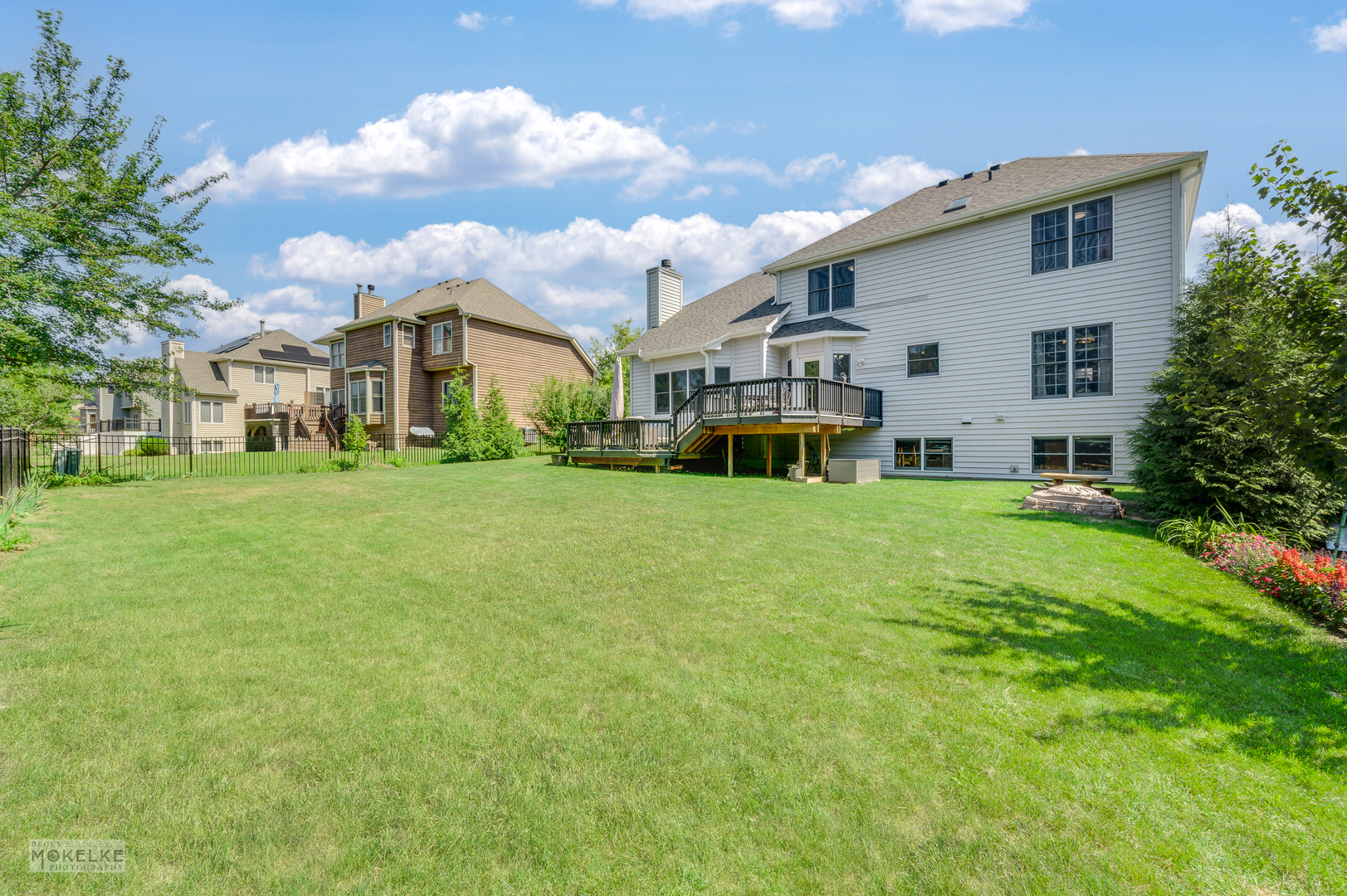 2670 Ginger Woods Drive, Aurora, IL 60502