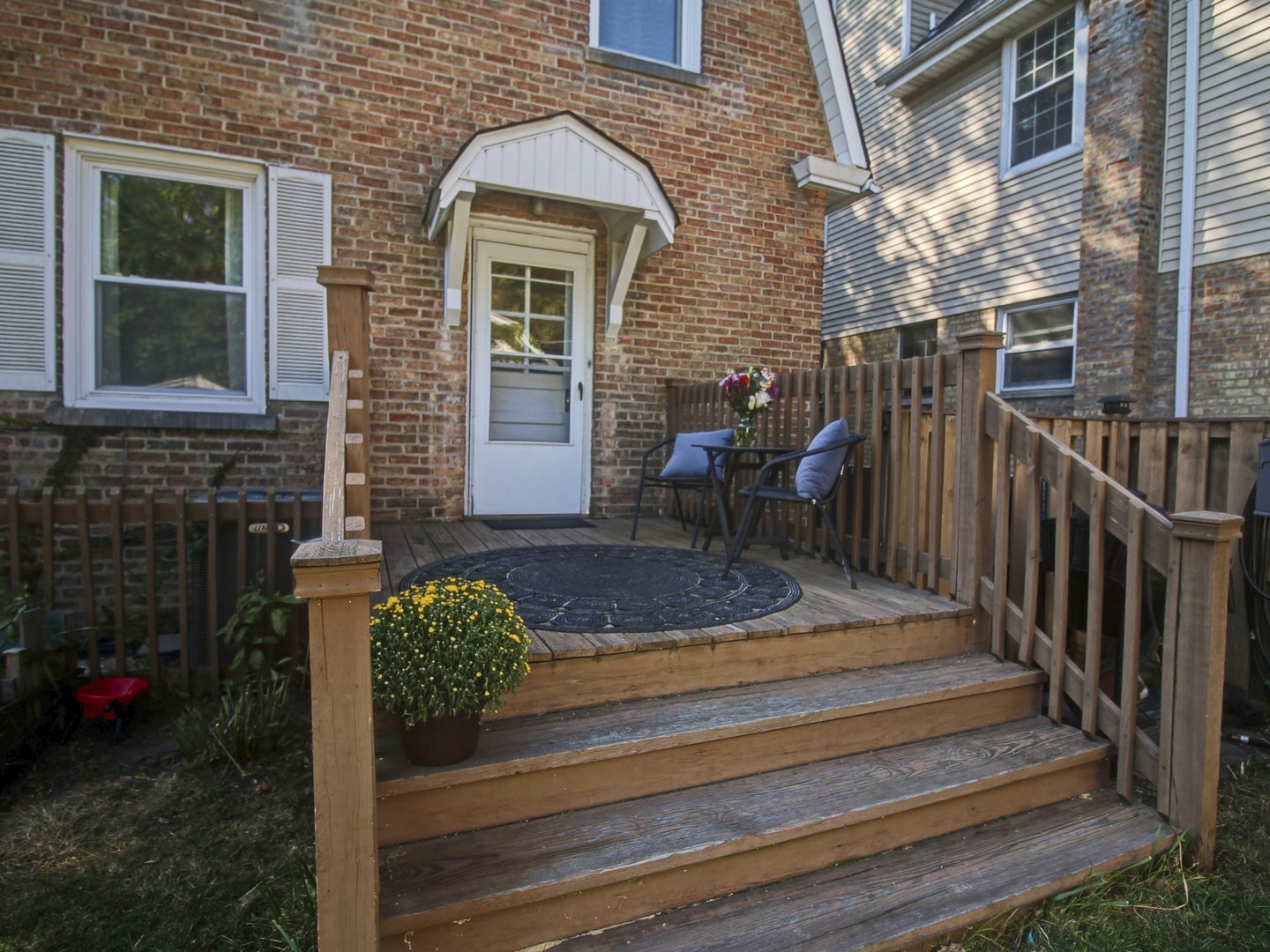 215 Brown Avenue, Evanston, IL 60202