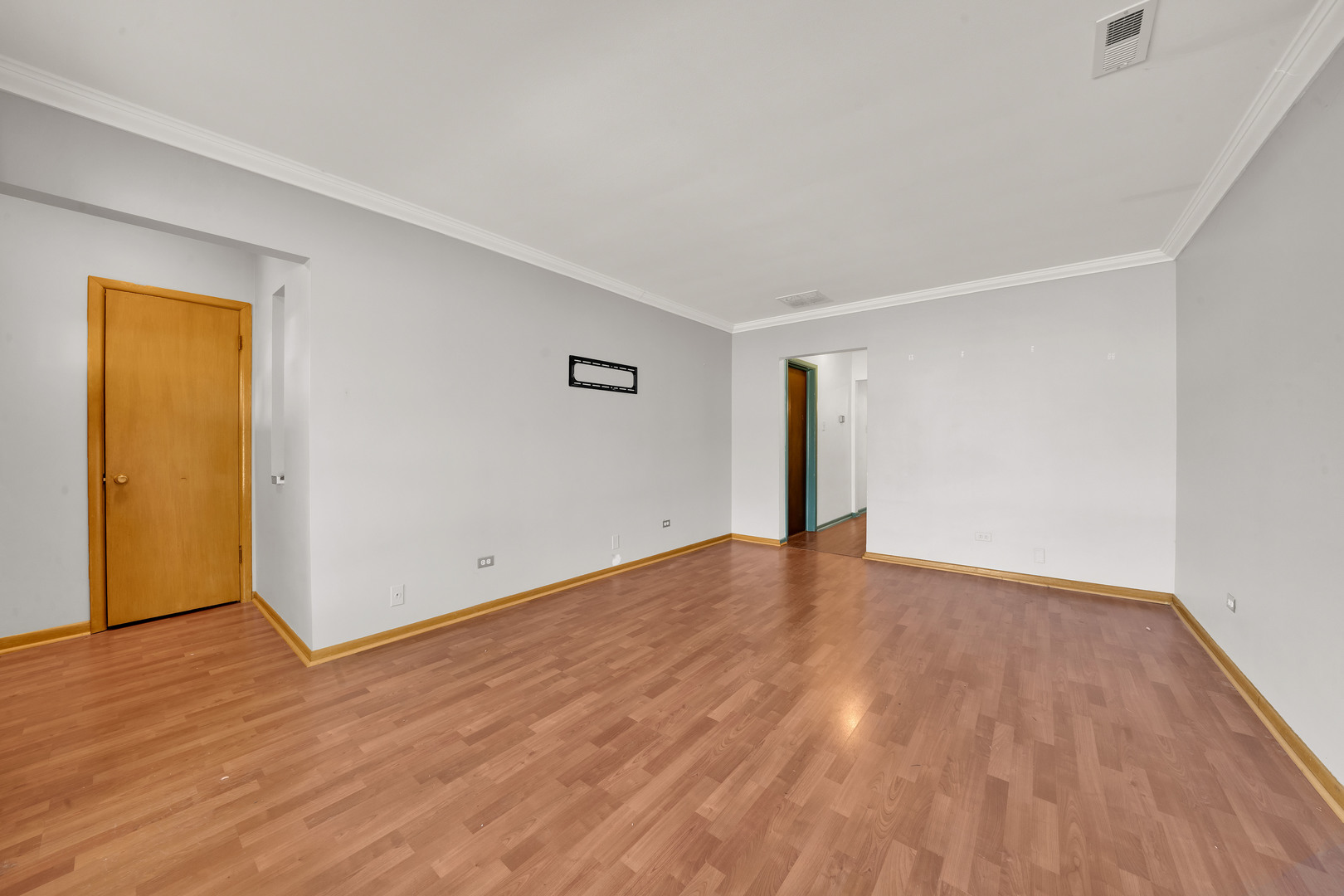 9100 S Saint Louis Avenue, Evergreen Park, IL 60805