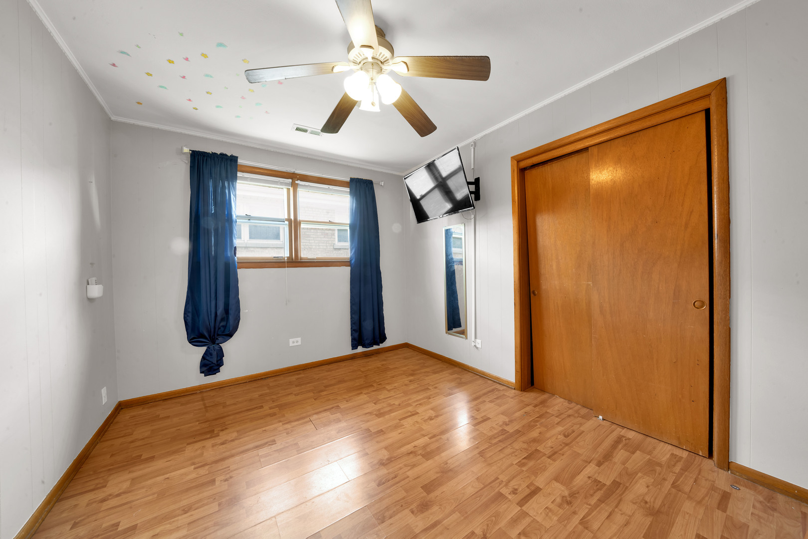 9100 S Saint Louis Avenue, Evergreen Park, IL 60805