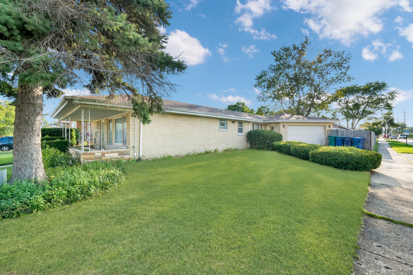 9100 S Saint Louis Avenue, Evergreen Park, IL 60805