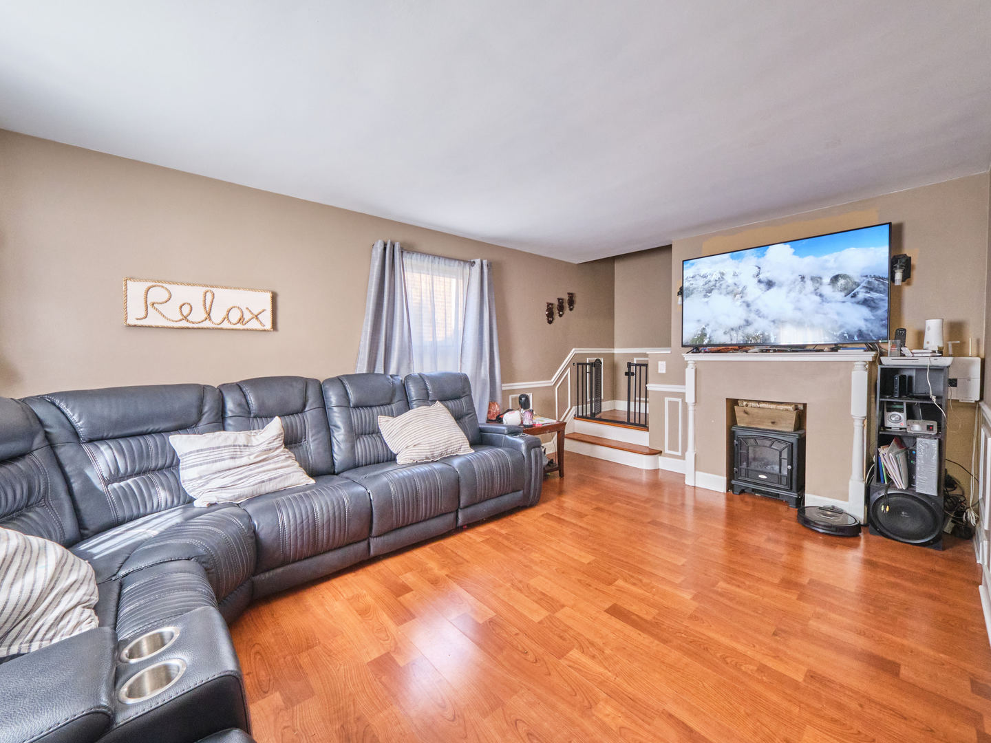 3633 S 57th Court, Cicero, IL 60804