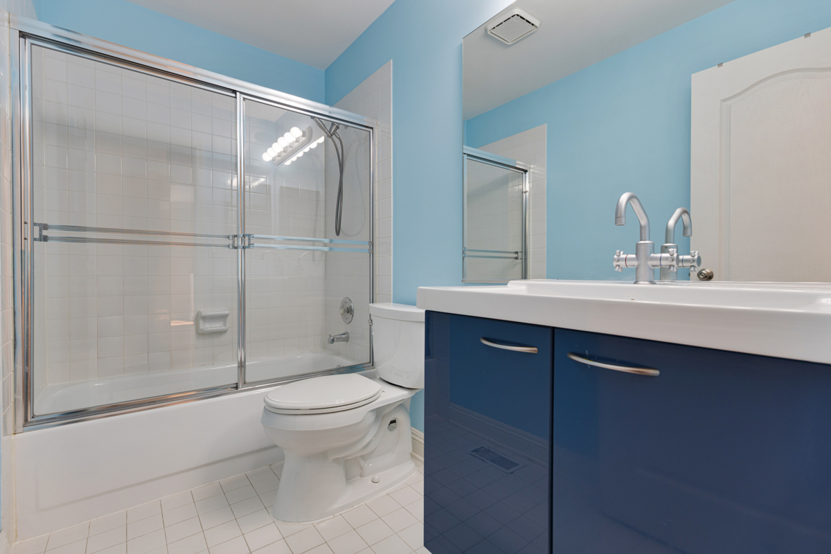 600 Stone Brook Court #600, Elk Grove Village, IL 60007