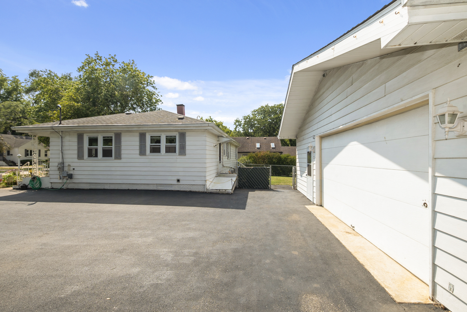 10832 Carpenter Street, Mokena, IL 60448