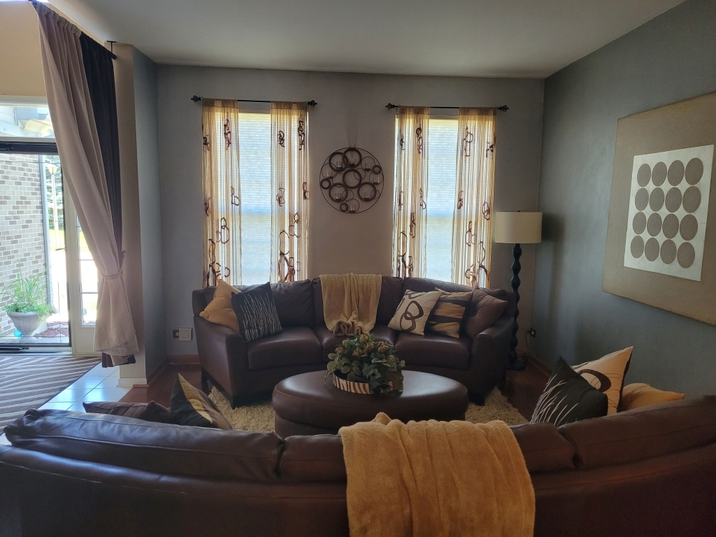 741 Regal Lane, Algonquin, IL 60102