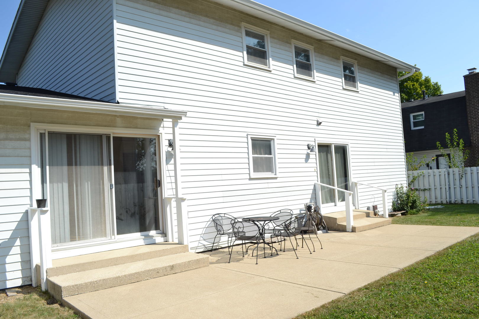 419 Charlestown Drive, Bolingbrook, IL 60440