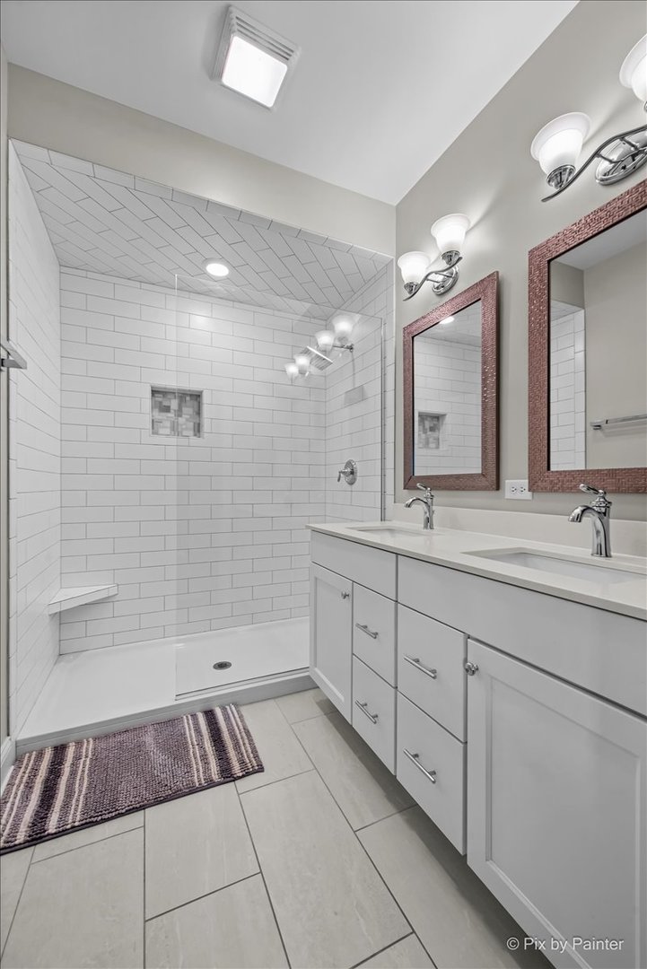 745 Harper Avenue, Cary, IL 60013