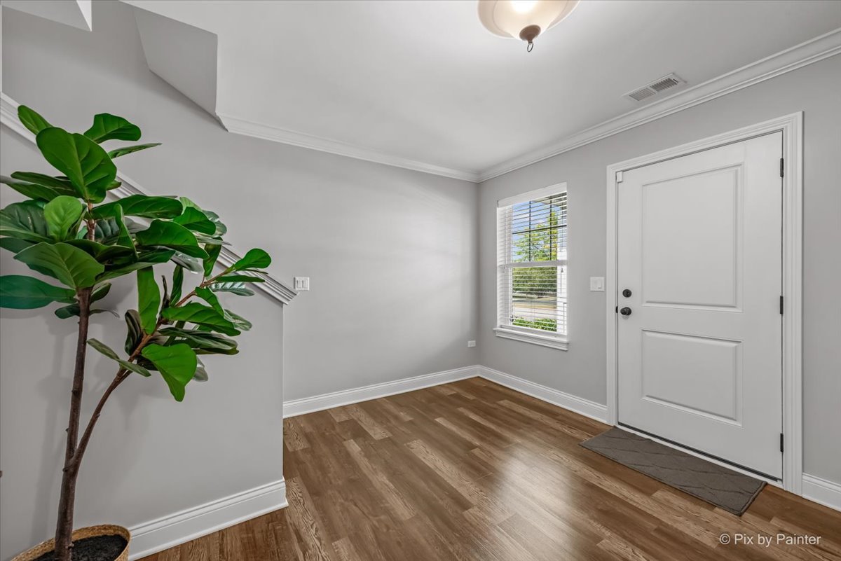 745 Harper Avenue, Cary, IL 60013