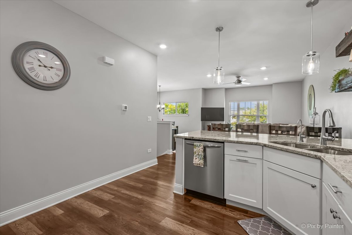 745 Harper Avenue, Cary, IL 60013