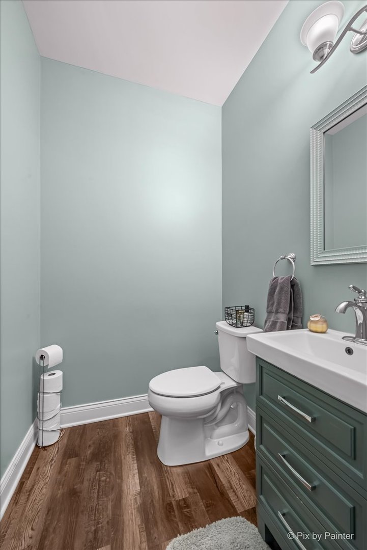 745 Harper Avenue, Cary, IL 60013