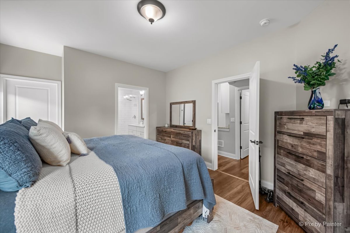 745 Harper Avenue, Cary, IL 60013