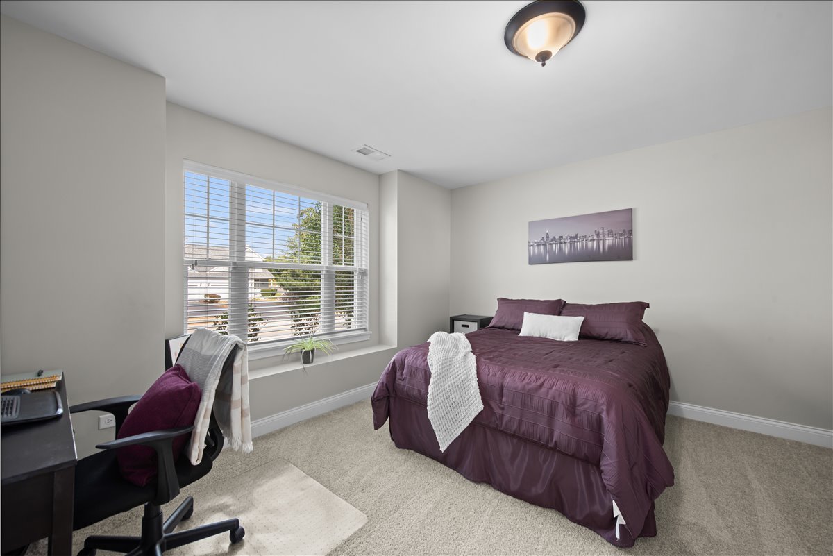 745 Harper Avenue, Cary, IL 60013