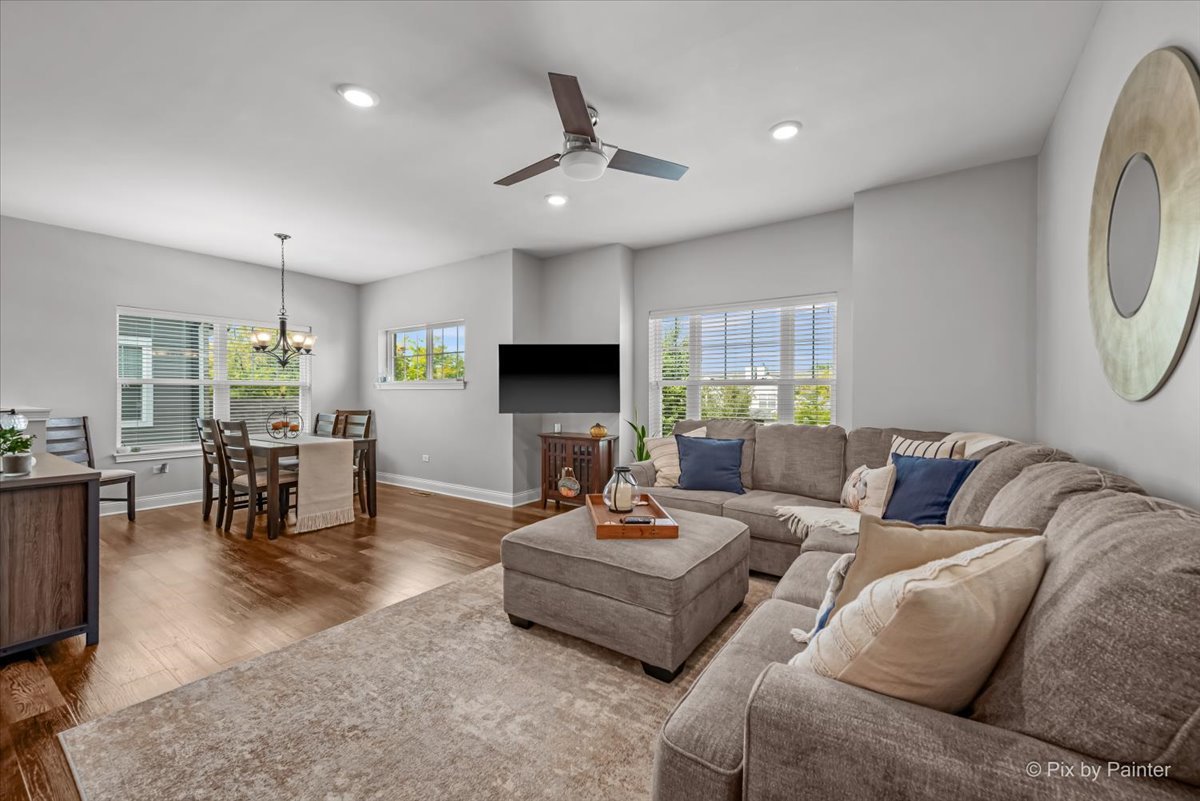 745 Harper Avenue, Cary, IL 60013