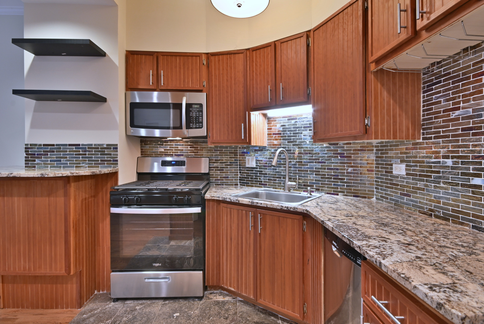 70 E Scott Street #408, Chicago, IL 60610