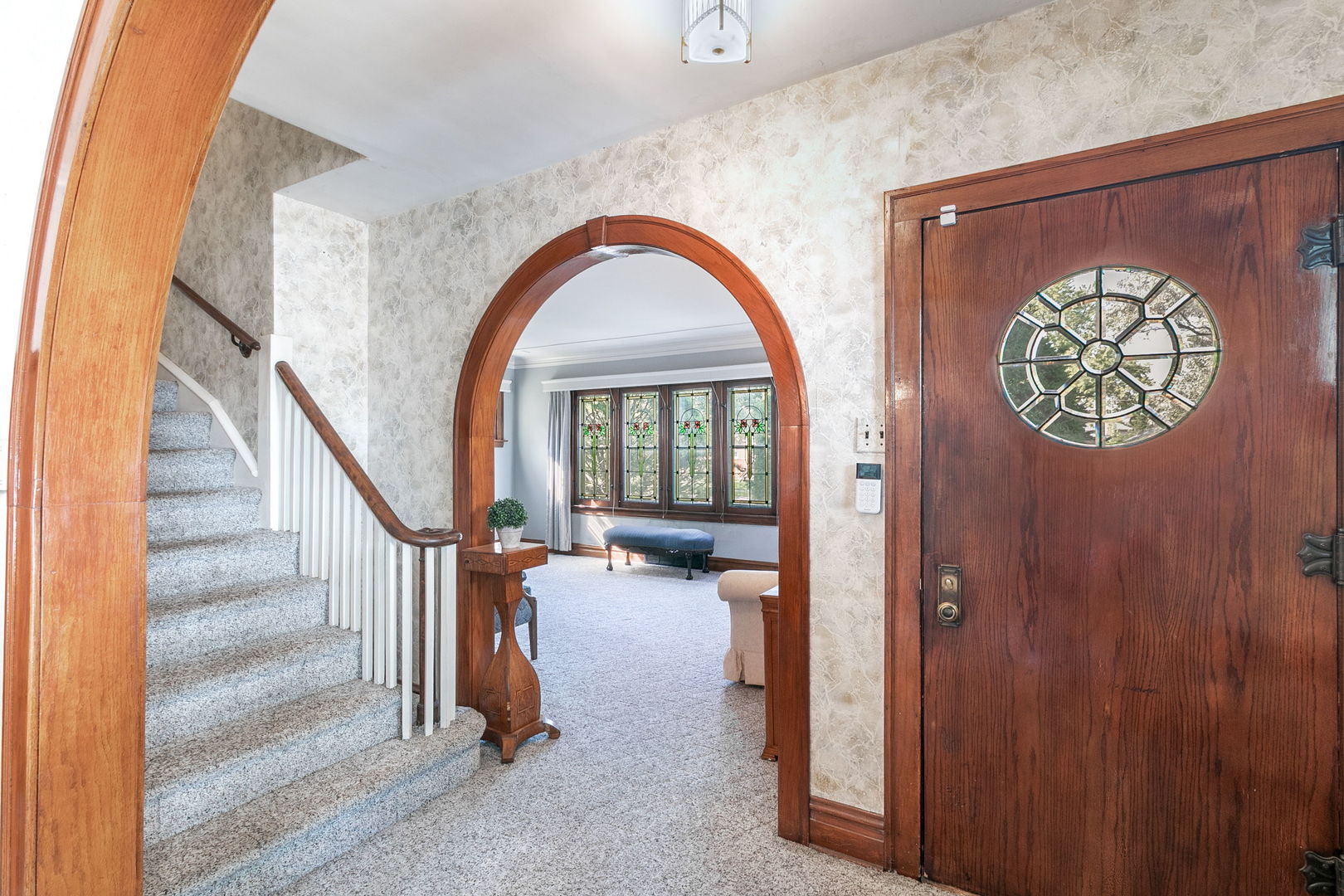 354 Lionel Road, Riverside, IL 60546