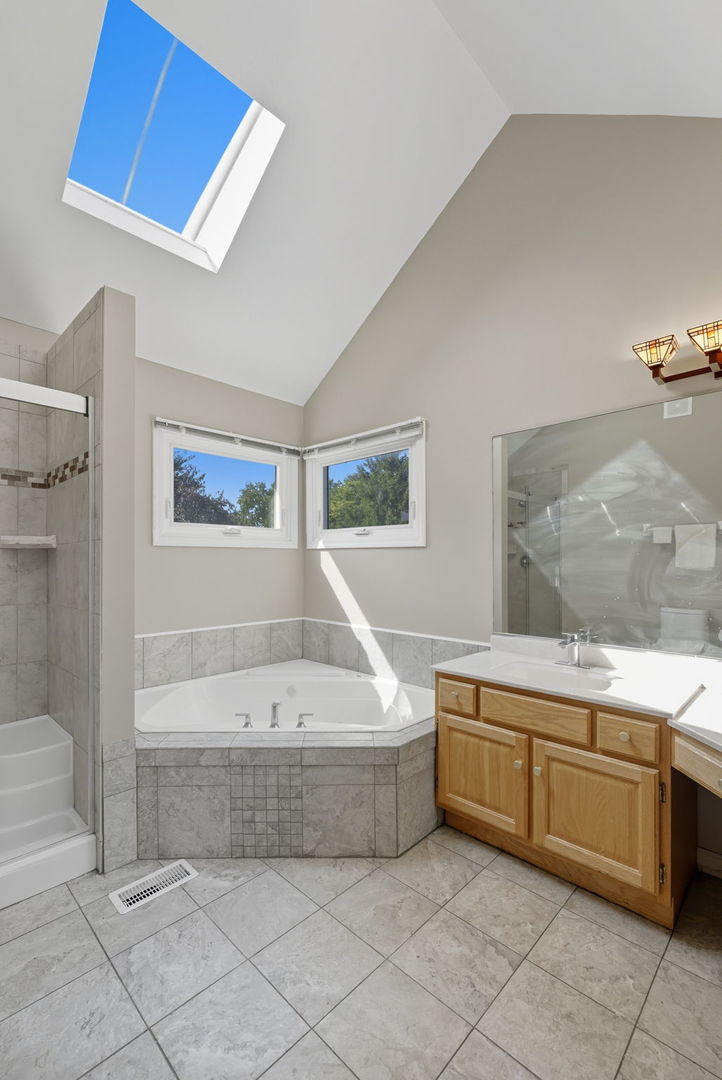 3739 Celeste Lane, Naperville, IL 60564
