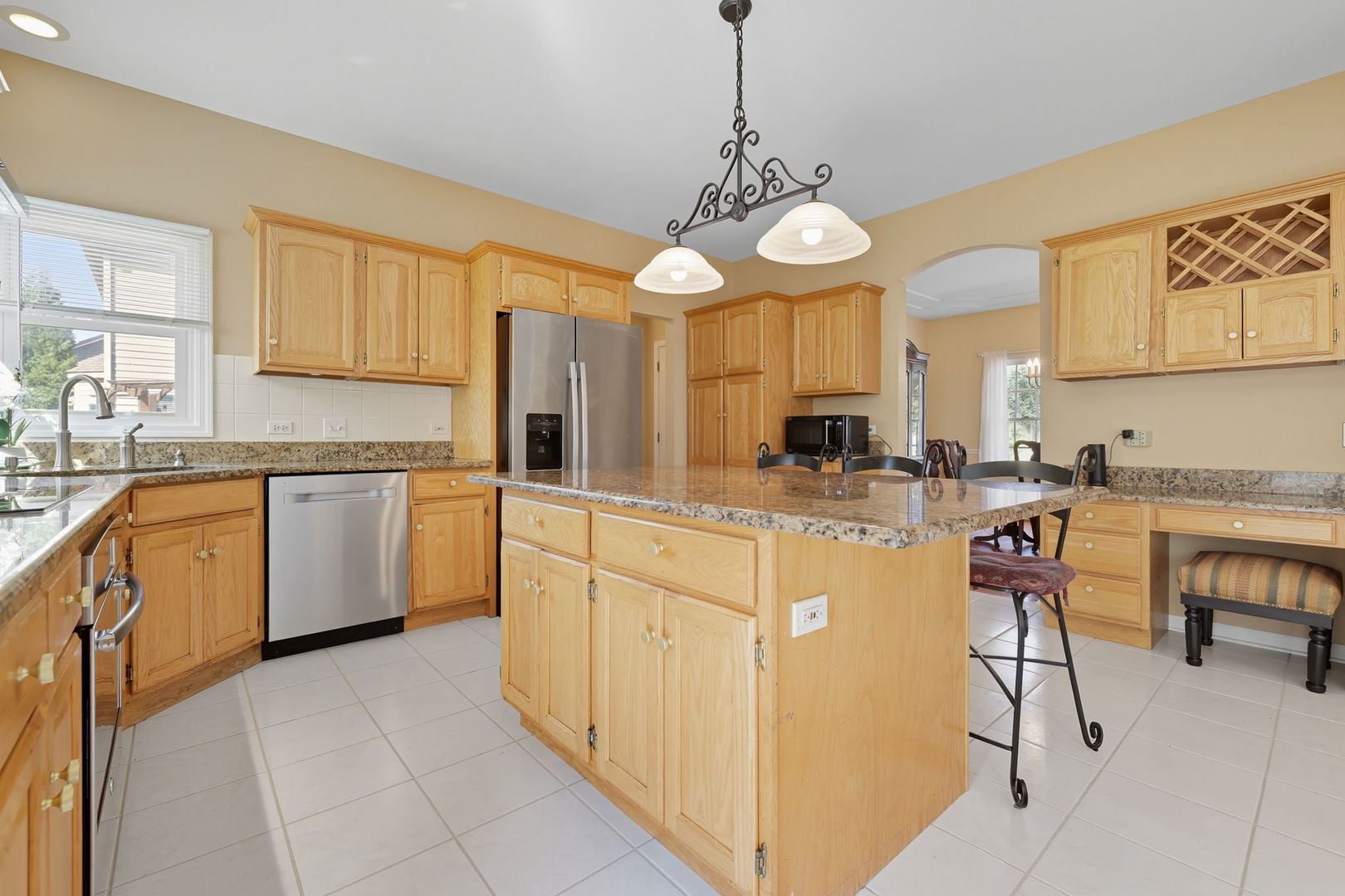 3739 Celeste Lane, Naperville, IL 60564