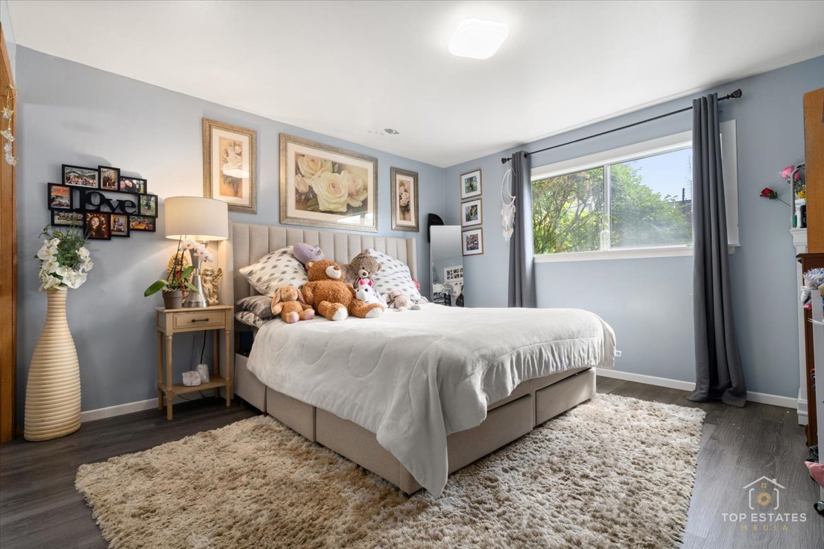 11B Kingery Quarter #107, Willowbrook, IL 60527