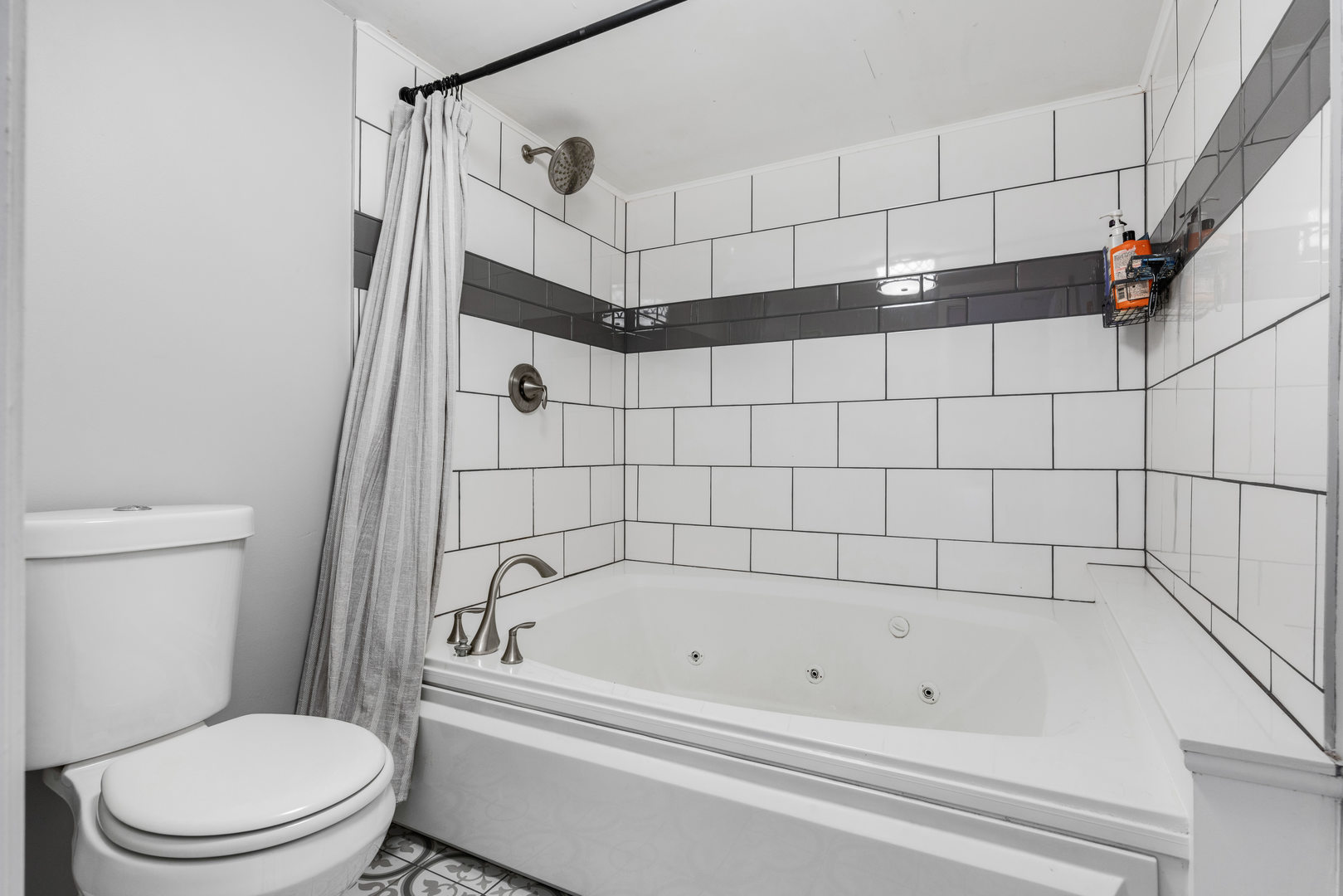 6020 Lake Bluff Drive #701, Tinley Park, IL 60477
