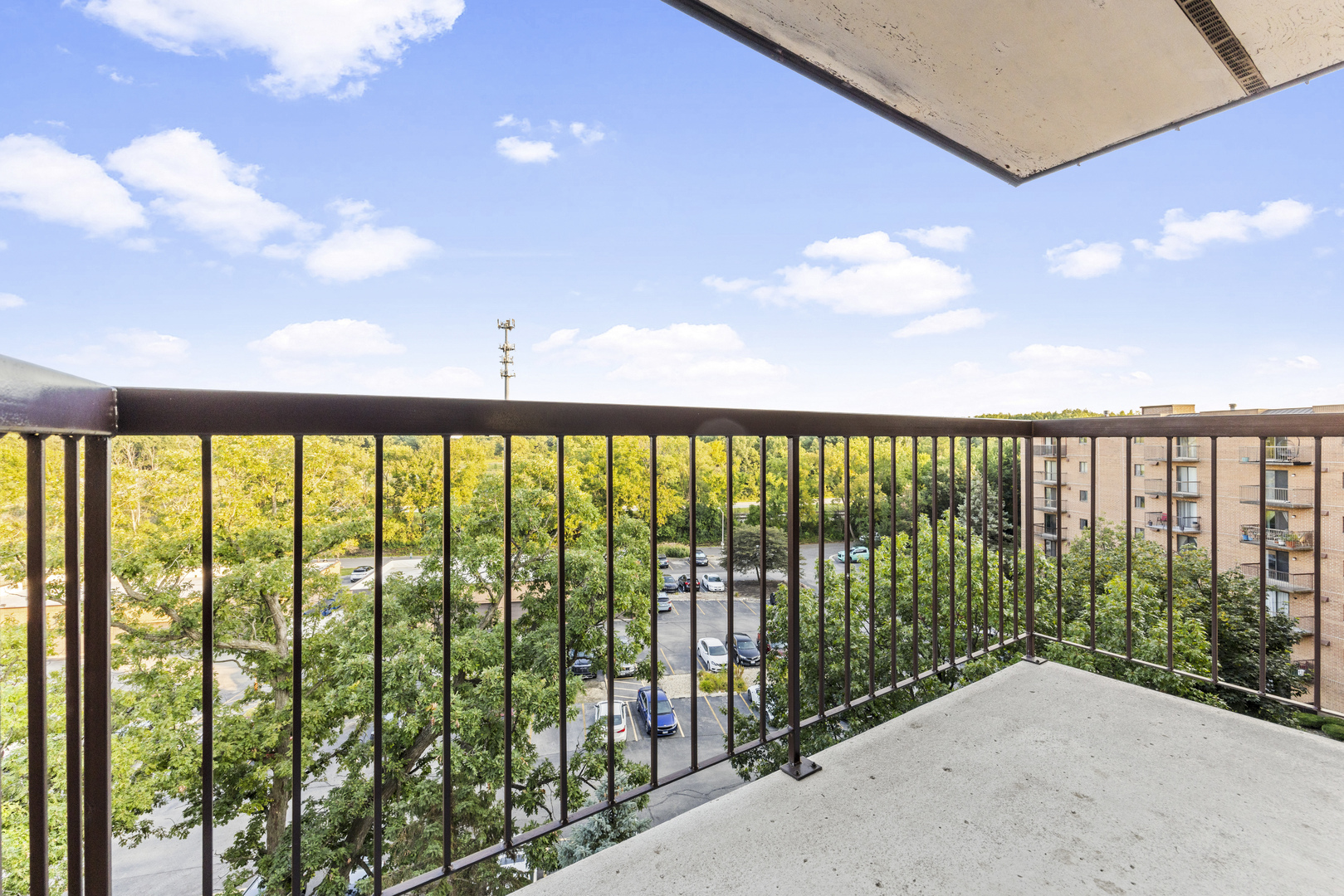 6020 Lake Bluff Drive #701, Tinley Park, IL 60477