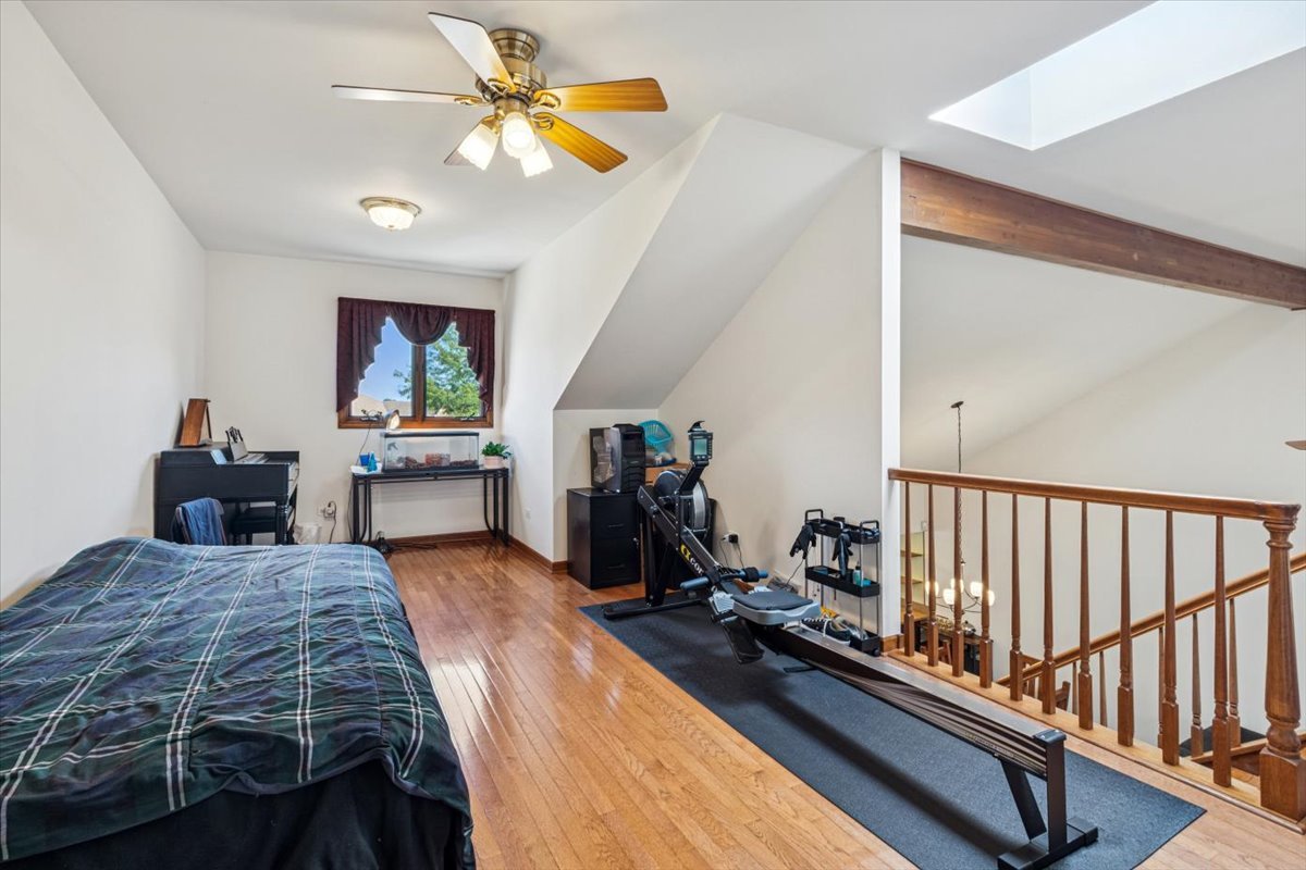 18334 Pine Wood Lane, Tinley Park, IL 60477