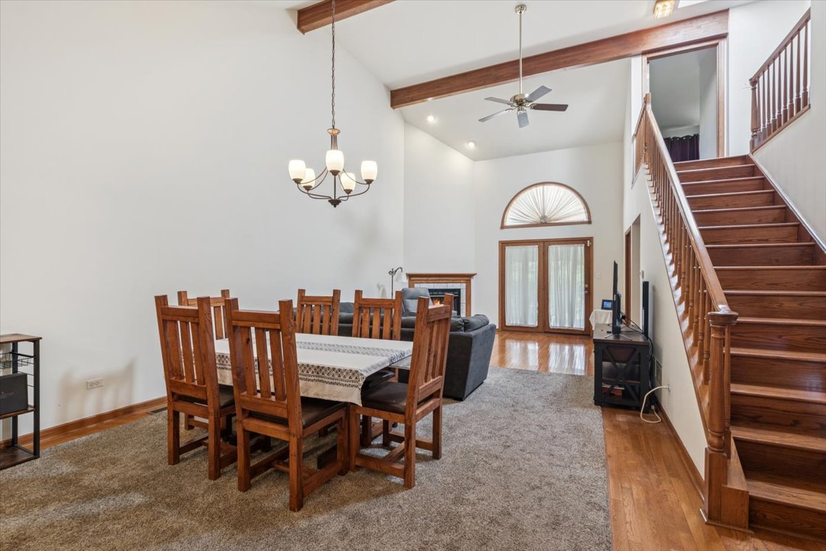 18334 Pine Wood Lane, Tinley Park, IL 60477