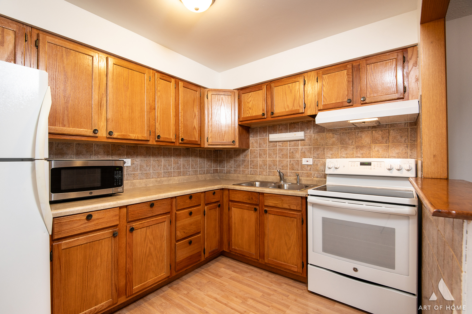 9708 Nottingham Avenue #11, Chicago Ridge, IL 60415