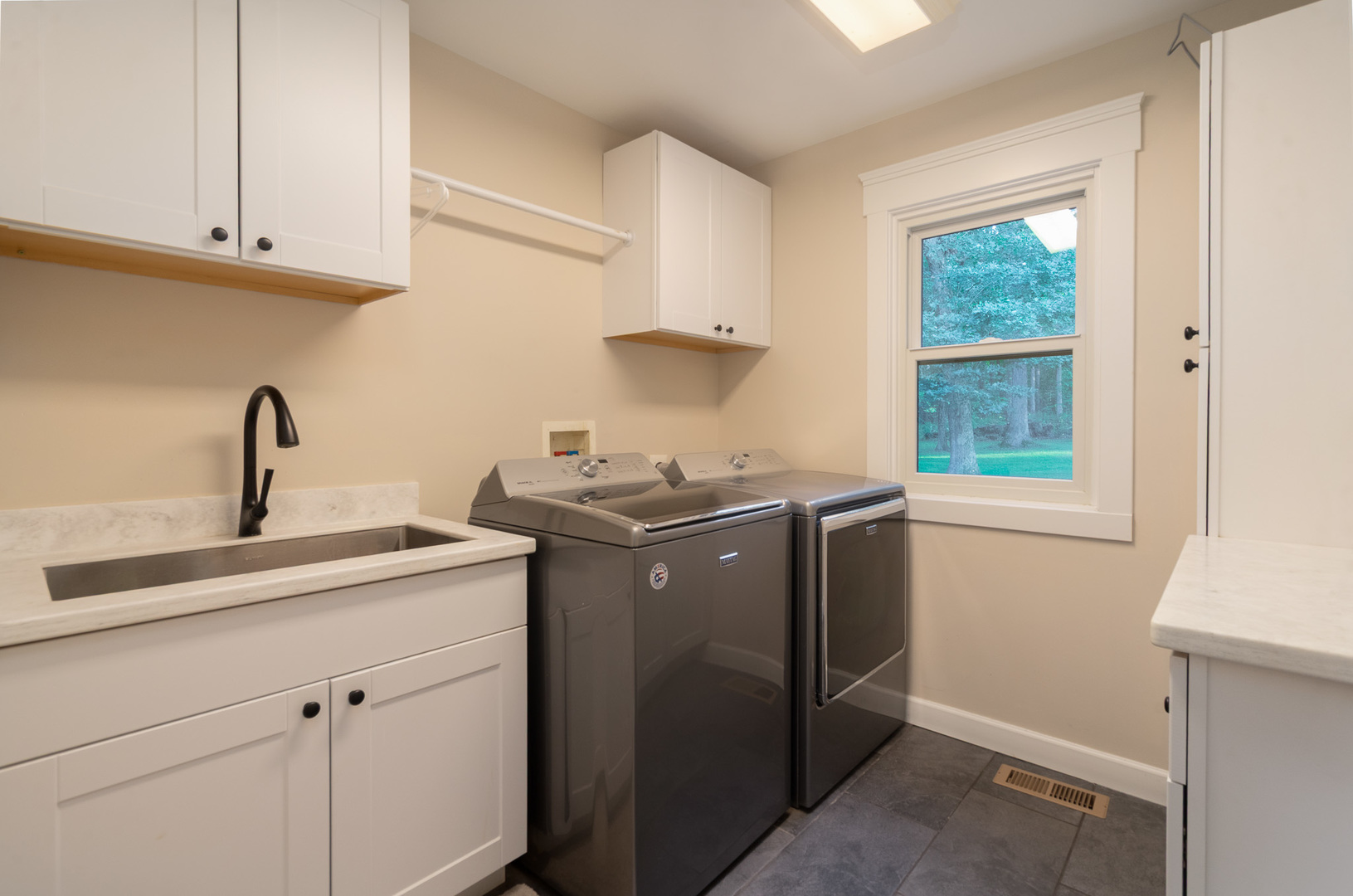 5705 W Timberlane, Monee, IL 60449